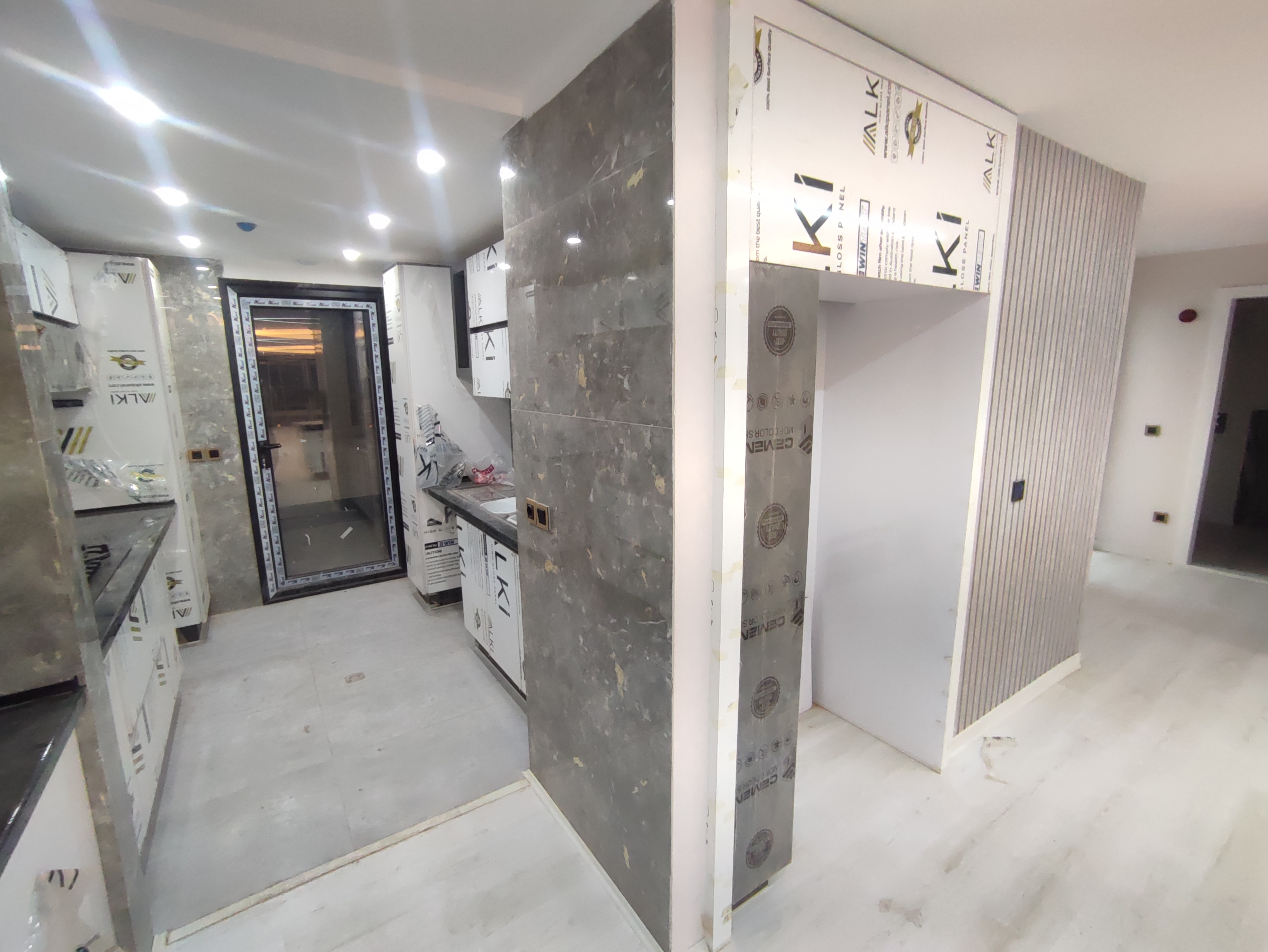 فروش, آپارتمان,  مسکونی ,  200 متر,  قیمت بالا 