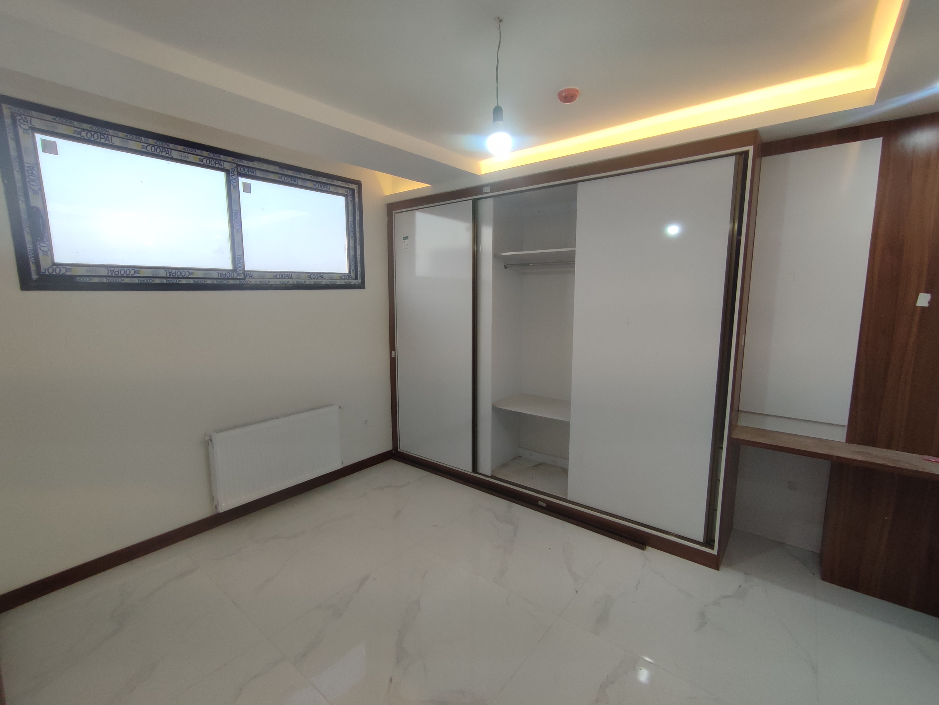 فروش, آپارتمان,  مسکونی ,  111 متر,  زیر قیمت 