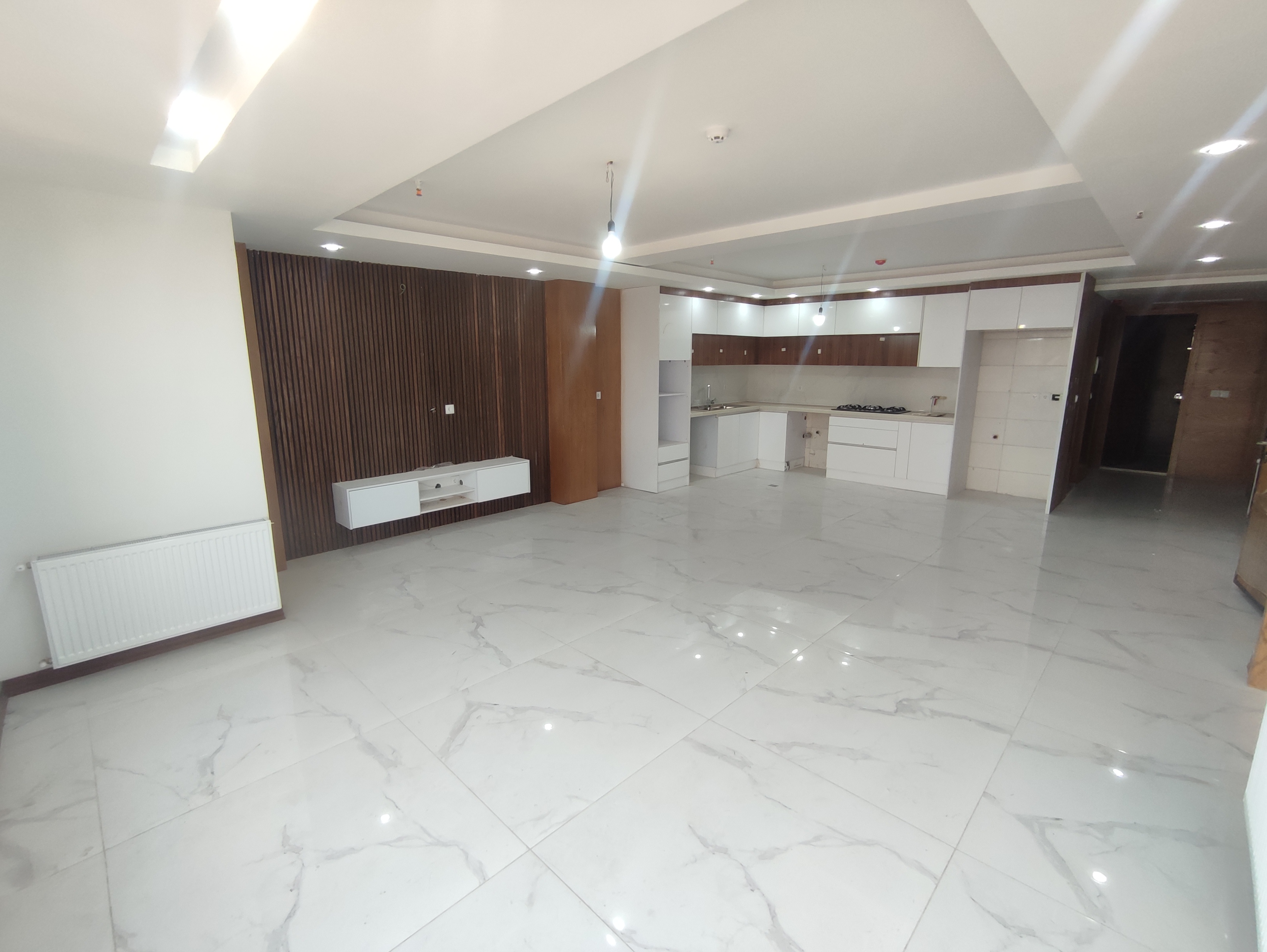 فروش, آپارتمان,  مسکونی ,  111 متر,  زیر قیمت 