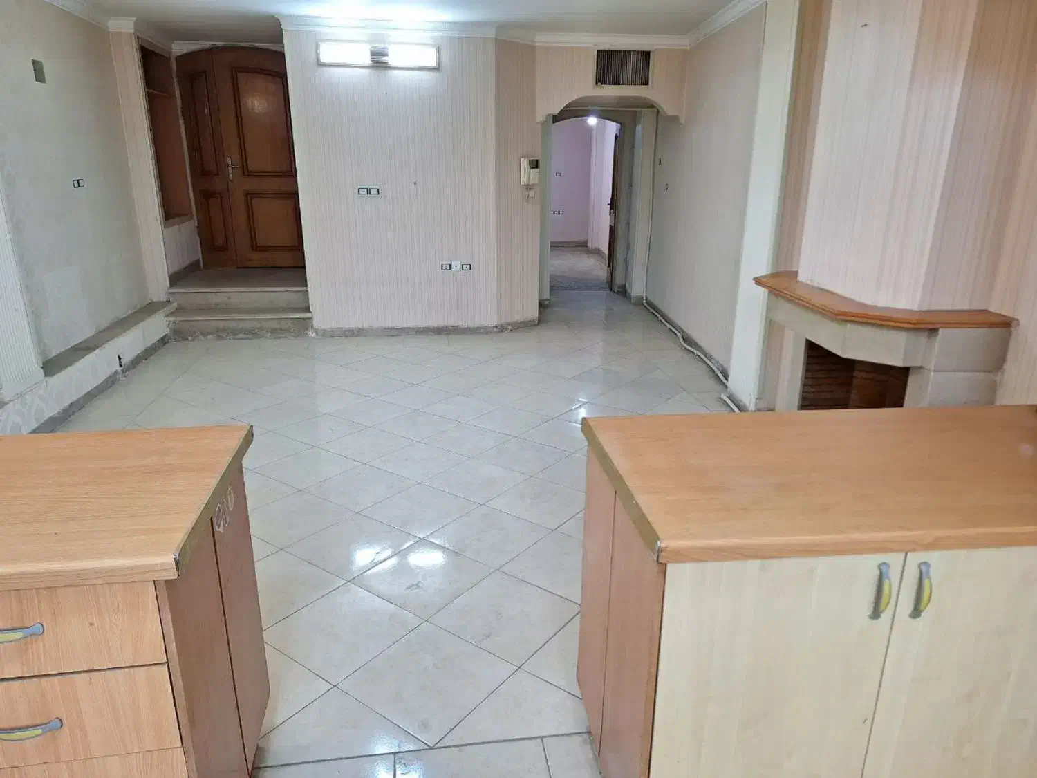 فروش, آپارتمان,  مسکونی ,  70 متر,  به قیمت 