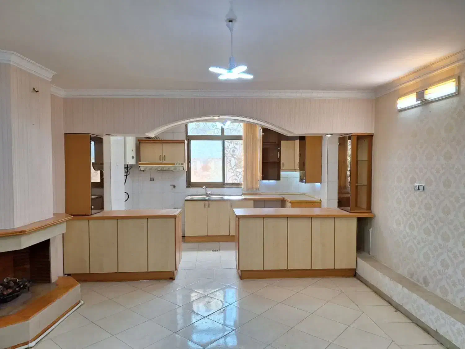 فروش, آپارتمان,  مسکونی ,  70 متر,  به قیمت 