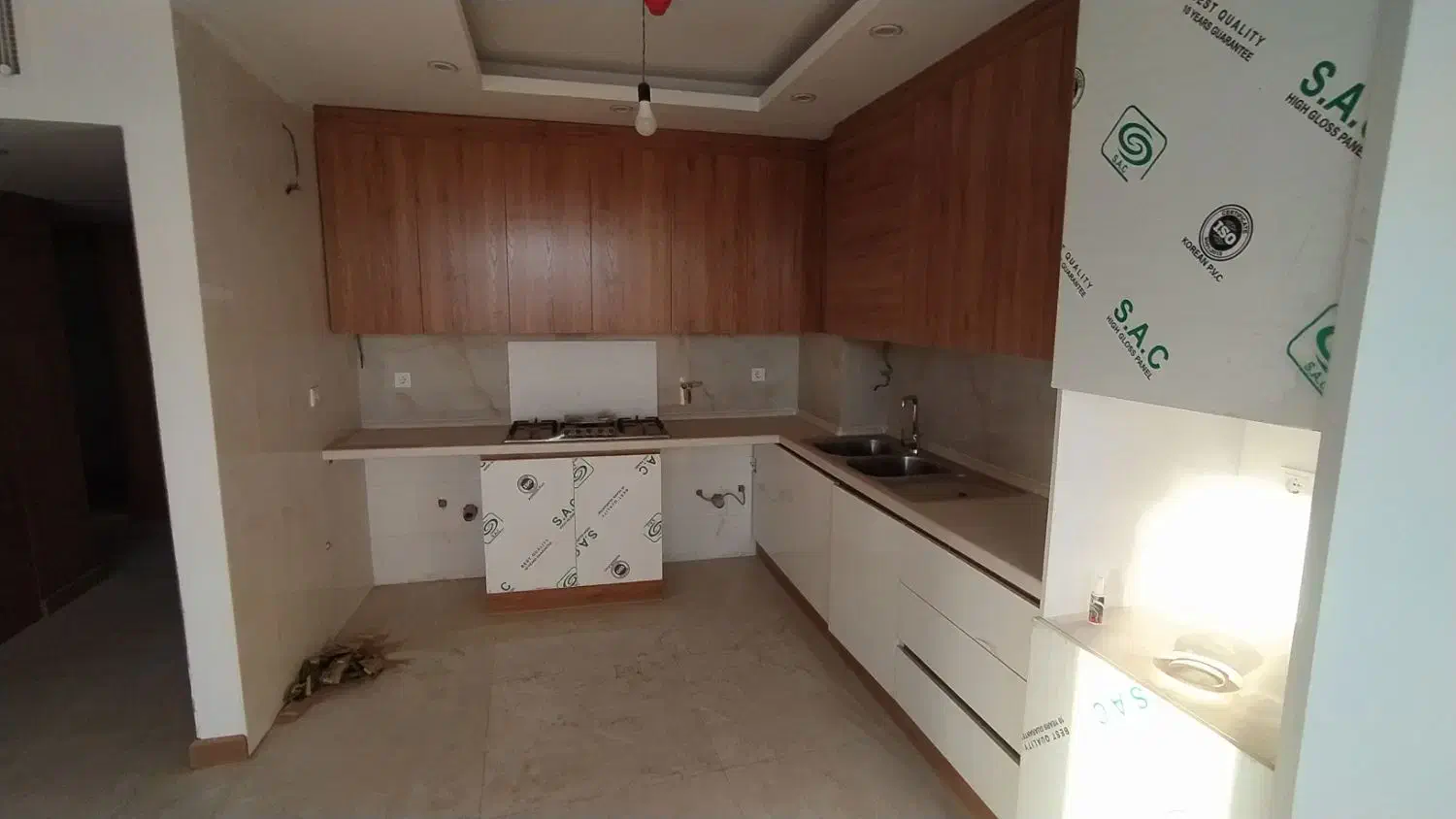 فروش, آپارتمان,  مسکونی ,  93 متر,  به قیمت 