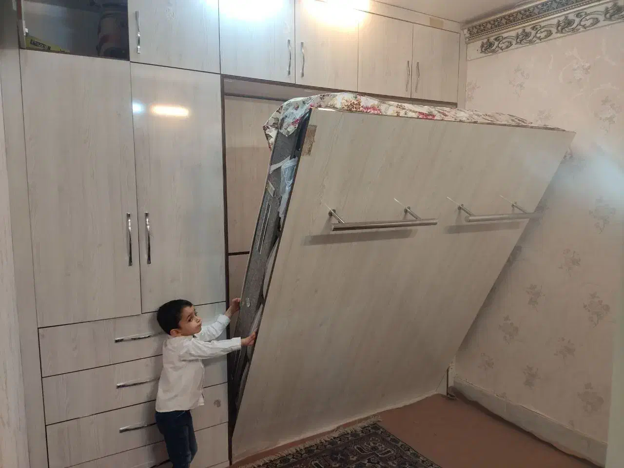 فروش, آپارتمان,  مسکونی ,  83 متر,  به قیمت 