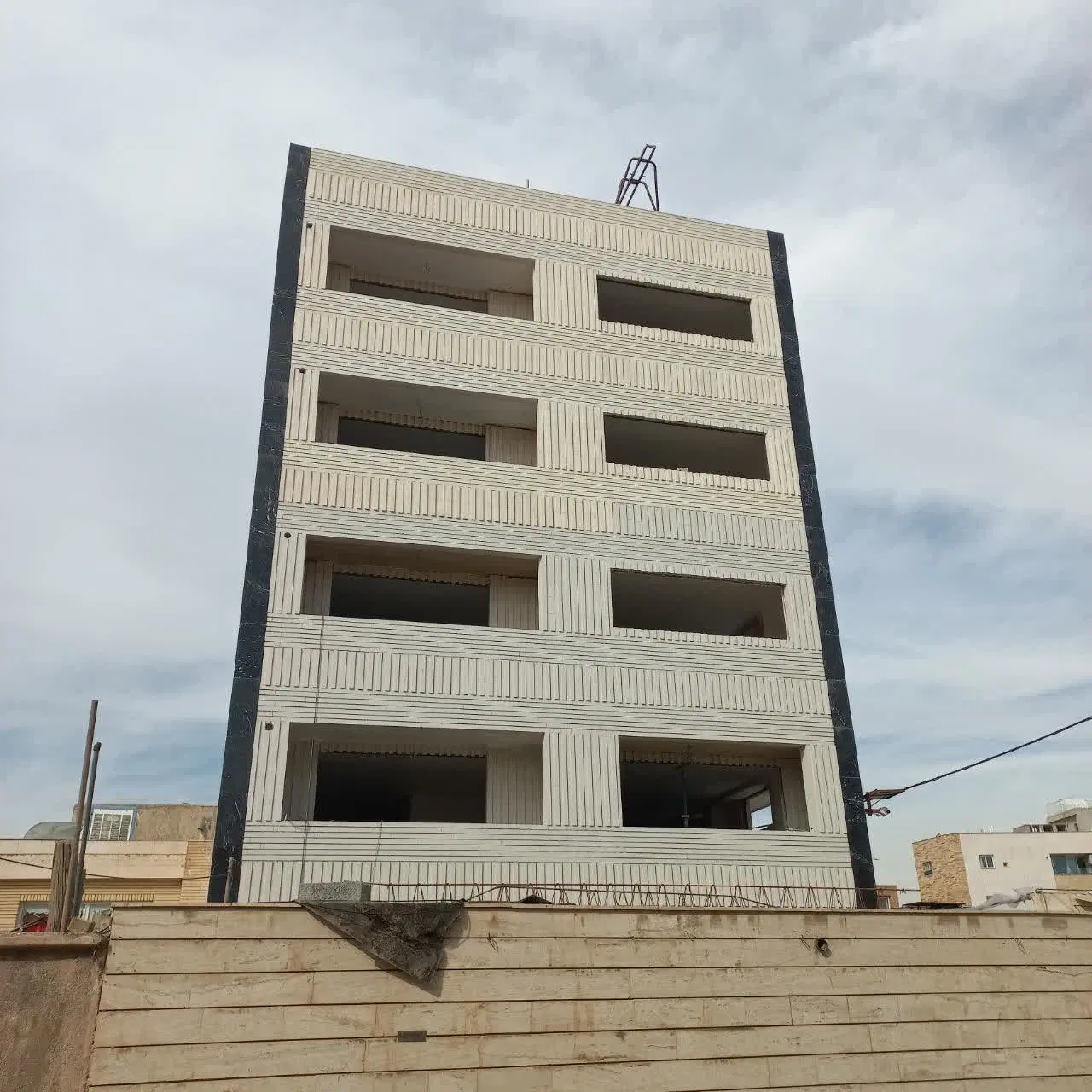 فروش, آپارتمان,  مسکونی ,  135 متر,  به قیمت 
