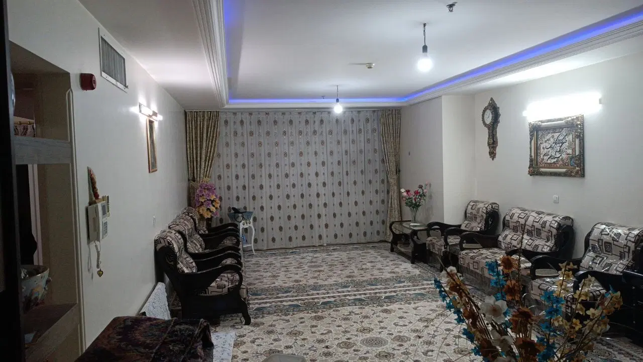 فروش, آپارتمان,  مسکونی ,  100 متر,  به قیمت 